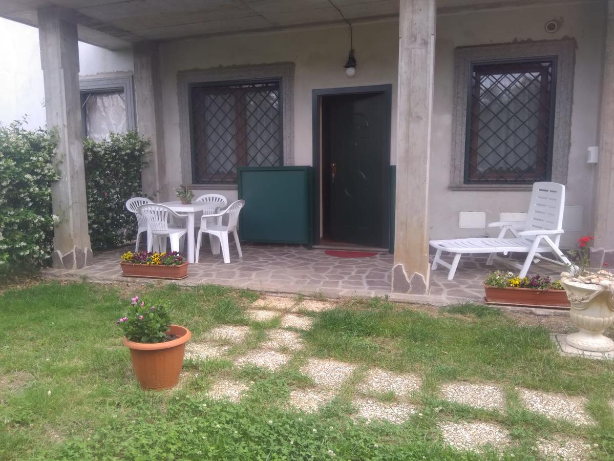 Casa Vacanze Le Rose Ariccia Dış mekan fotoğraf
