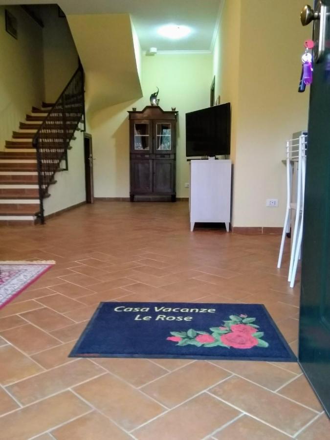 Casa Vacanze Le Rose Ariccia Dış mekan fotoğraf